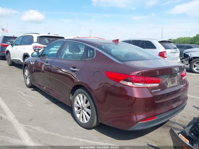 2017 Kia Optima Lx მანქანა იყიდება აუქციონზე, vin: 5XXGT4L30HG123424, აუქციონის ნომერი: 44803600
