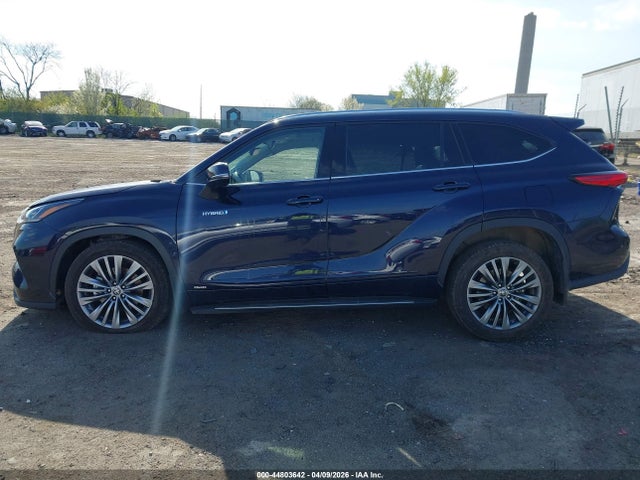 5TDEBRCH2MS041268 Toyota Highlander Hybrid Platinum