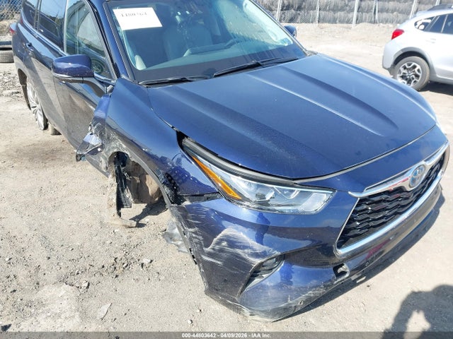 5TDEBRCH2MS041268 Toyota Highlander Hybrid Platinum