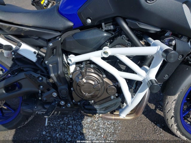 JYARM27E8JA001543 Yamaha MT07