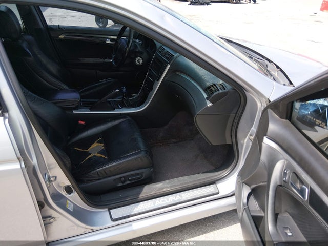 2004 Acura Tl მანქანა იყიდება აუქციონზე, vin: 19UUA65584A067629, აუქციონის ნომერი: 44803708