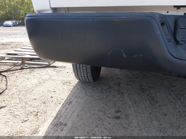 2018 RAM 1500 1C6RR6KG6JS285343 Photo 5