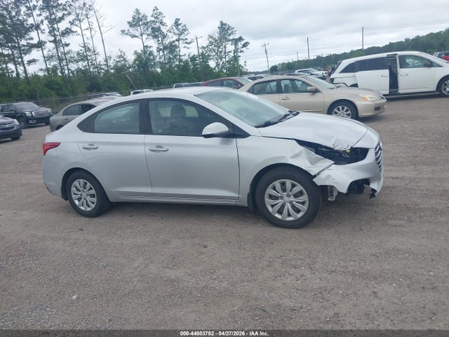 2021 Hyundai Accent Se მანქანა იყიდება აუქციონზე, vin: 3KPC24A61ME151265, აუქციონის ნომერი: 44803782