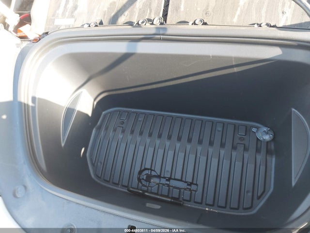 2023 TESLA MODEL Y 7SAYGDEF5PF704860 Photo 9