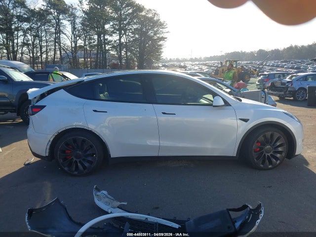 44803811 :رقم المزاد ، 7SAYGDEF5PF704860 vin ، 2023 Tesla Model Y Performance Dual Motor All-wheel Drive مزاد بيع