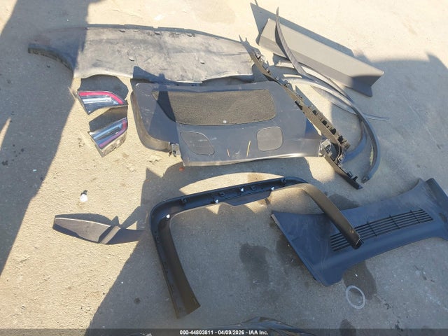 44803811 :رقم المزاد ، 7SAYGDEF5PF704860 vin ، 2023 Tesla Model Y Performance Dual Motor All-wheel Drive مزاد بيع