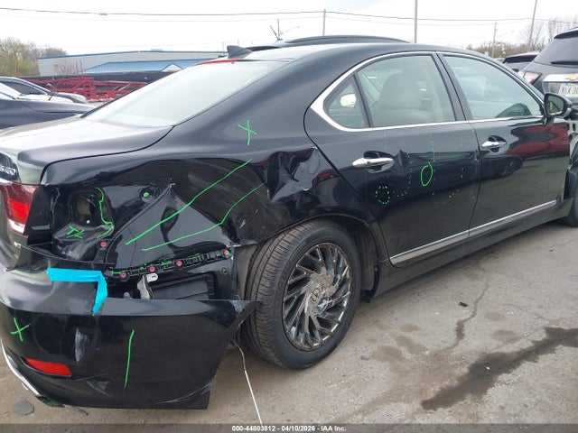 2015 Lexus Ls 460 მანქანა იყიდება აუქციონზე, vin: JTHCL5EF4F5023645, აუქციონის ნომერი: 44803812