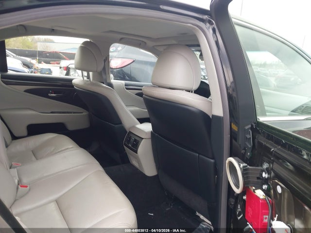 2015 Lexus Ls 460 მანქანა იყიდება აუქციონზე, vin: JTHCL5EF4F5023645, აუქციონის ნომერი: 44803812