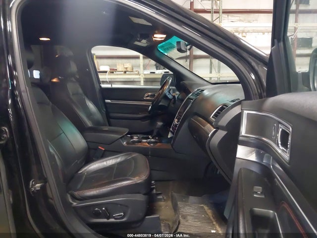 Продажа на аукционе авто 2017 Ford Explorer Sport, vin: 1FM5K8GT7HGD66289, номер лота: 44803819