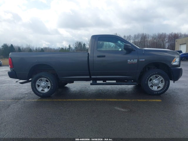 2018 Ram 2500 Tradesman  4x4 8' Box მანქანა იყიდება აუქციონზე, vin: 3C6LR5AT0JG363590, აუქციონის ნომერი: 44803856
