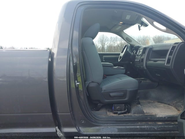 2018 Ram 2500 Tradesman  4x4 8' Box მანქანა იყიდება აუქციონზე, vin: 3C6LR5AT0JG363590, აუქციონის ნომერი: 44803856