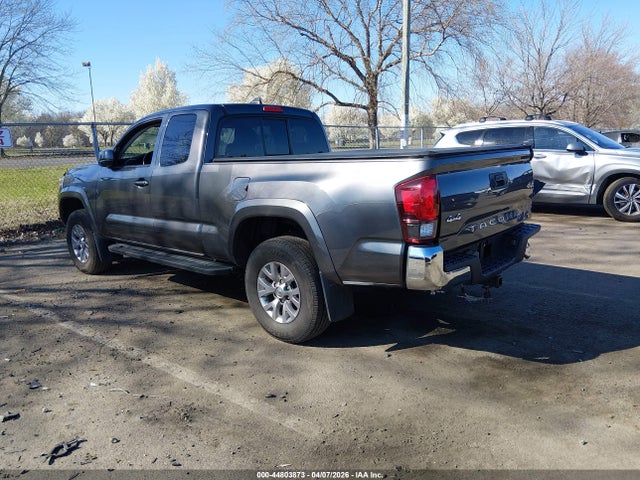2018 Toyota Tacoma Sr5 მანქანა იყიდება აუქციონზე, vin: 5TFSX5EN8JX060638, აუქციონის ნომერი: 44803873