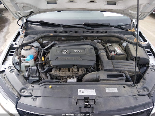44803880 :رقم المزاد ، 3VW4T7AJ5JM245283 vin ، 2018 Volkswagen Jetta 2.0t Gli مزاد بيع