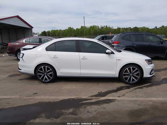 44803880 :رقم المزاد ، 3VW4T7AJ5JM245283 vin ، 2018 Volkswagen Jetta 2.0t Gli مزاد بيع