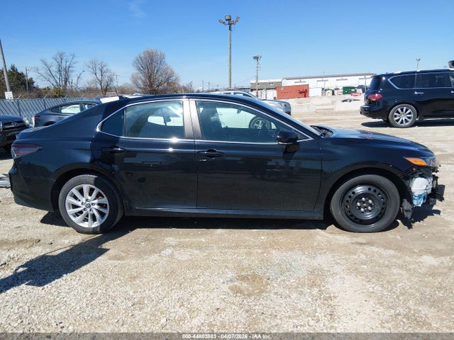 Продажа на аукционе авто 2023 Toyota Camry Le, vin: 4T1C11AK4PU748006, номер лота: 44803883