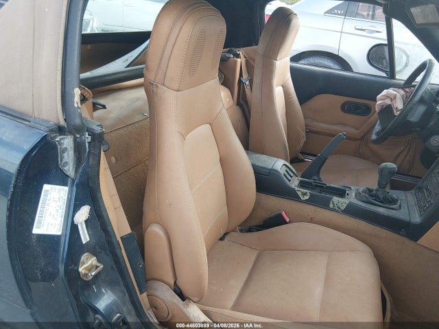 Продаж на аукціоні авто 1997 Mazda Mx-5 Miata Leather Pkg/m Edition/popular Equipment Pkg/r Pkg./sto/touring Pkg, vin: JM1NA353XV0737768, номер лоту: 44803889