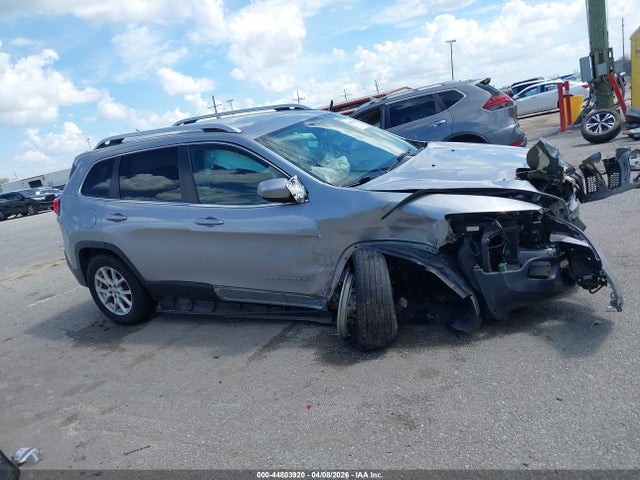 Продажа на аукционе авто 2015 Jeep Cherokee Latitude, vin: 1C4PJMCS7FW545828, номер лота: 44803920