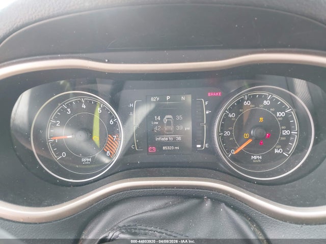 Продажа на аукционе авто 2015 Jeep Cherokee Latitude, vin: 1C4PJMCS7FW545828, номер лота: 44803920