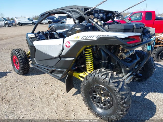 2019 CAN-AM MAVERICK X3 3JBVGAY41KK002689 Photo 2