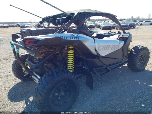 2019 CAN-AM MAVERICK X3 3JBVGAY41KK002689 Photo 3
