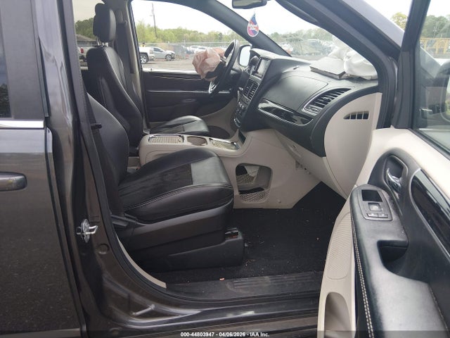 44803947 :رقم المزاد ، 2C4RDGCG3KR695547 vin ، 2019 Dodge Grand Caravan Sxt مزاد بيع