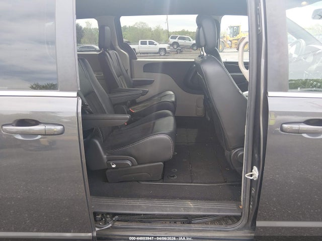 44803947 :رقم المزاد ، 2C4RDGCG3KR695547 vin ، 2019 Dodge Grand Caravan Sxt مزاد بيع