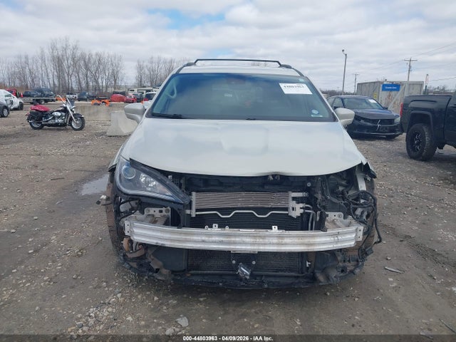 44803963 :رقم المزاد ، 2C4RC1EG2LR109418 vin ، 2020 Chrysler Pacifica Touring L Plus مزاد بيع