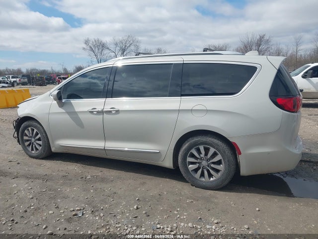 44803963 :رقم المزاد ، 2C4RC1EG2LR109418 vin ، 2020 Chrysler Pacifica Touring L Plus مزاد بيع