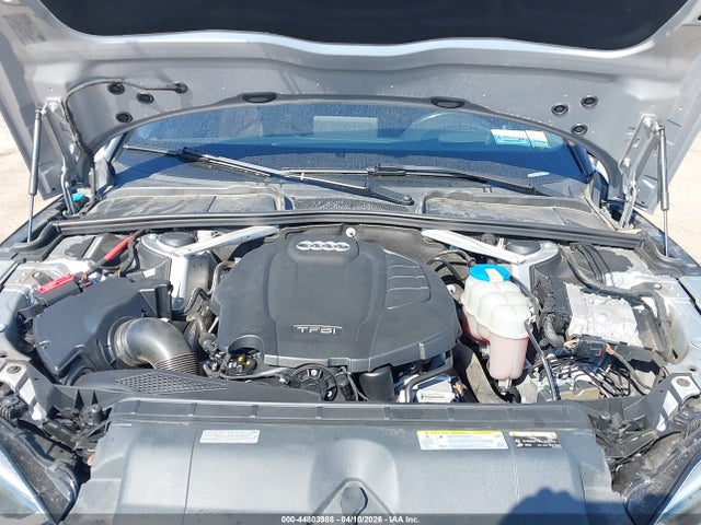 44803988 :رقم المزاد ، WAUFNCF57KA014357 vin ، 2019 Audi A5 45 Premium مزاد بيع
