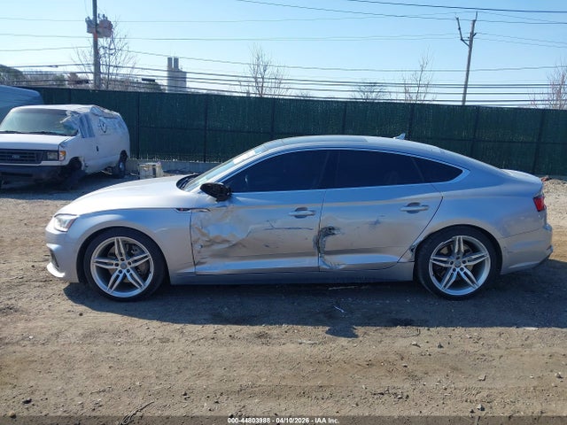 44803988 :رقم المزاد ، WAUFNCF57KA014357 vin ، 2019 Audi A5 45 Premium مزاد بيع