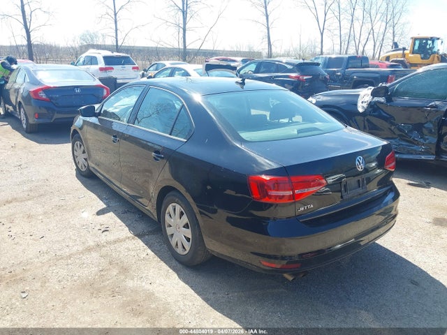 44804019 :رقم المزاد ، 3VW2K7AJ7FM268811 vin ، 2015 Volkswagen Jetta 2.0l S مزاد بيع