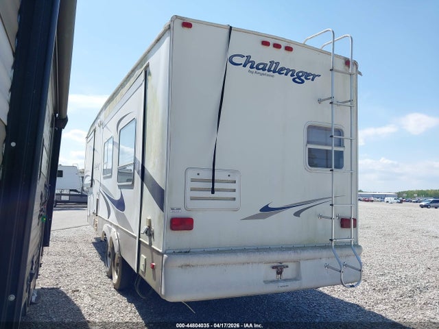 Продажа на аукционе авто 2004 Keystone Challenger 5th Whl Travel Trailer, vin: 4YDF29R264H402770, номер лота: 44804035