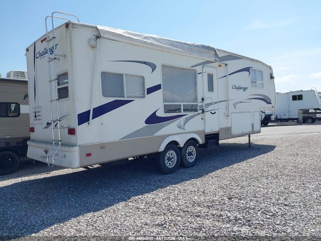 Продажа на аукционе авто 2004 Keystone Challenger 5th Whl Travel Trailer, vin: 4YDF29R264H402770, номер лота: 44804035