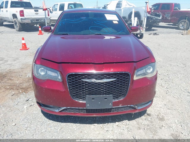 2019 Chrysler 300 300s მანქანა იყიდება აუქციონზე, vin: 2C3CCABGXKH628753, აუქციონის ნომერი: 44804051