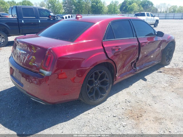 2019 Chrysler 300 300s მანქანა იყიდება აუქციონზე, vin: 2C3CCABGXKH628753, აუქციონის ნომერი: 44804051