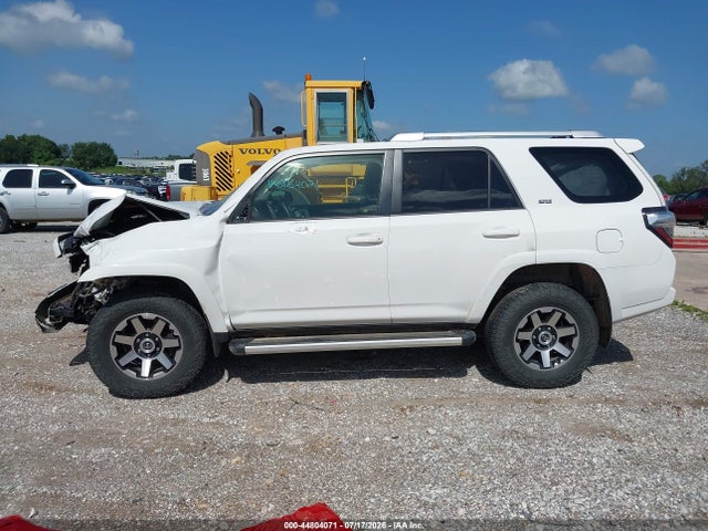 Toyota 4runner Sr5 Premium 2017 JTEBU5JR2H5426077 Image 15