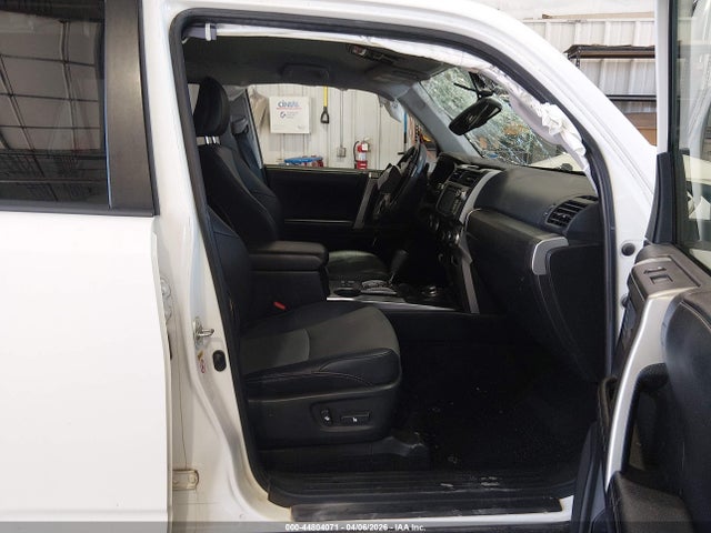 Toyota 4runner Sr5 Premium 2017 JTEBU5JR2H5426077 Image 5