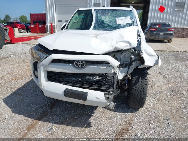 Toyota 4runner Sr5 Premium 2017 JTEBU5JR2H5426077 Image 6