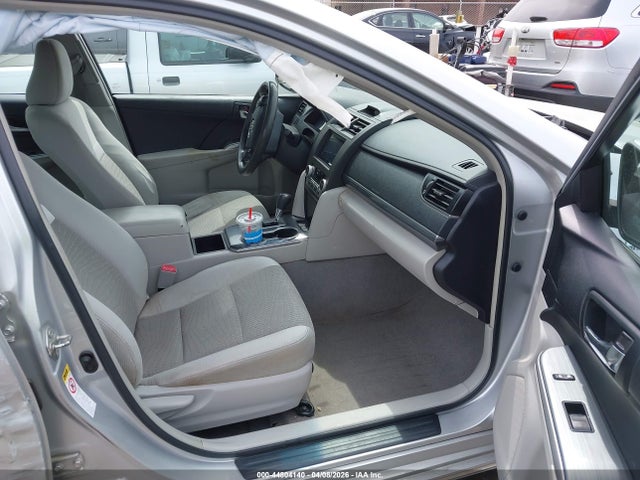 Auction sale of the 2014 Toyota Camry Hybrid Le, vin: 4T1BD1FK3EU107762, lot number: 44804140