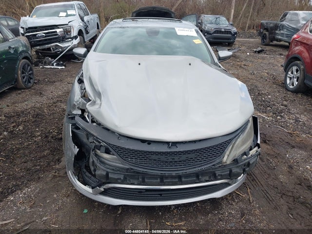 44804145 :رقم المزاد ، 1C3CCCAB4FN558987 vin ، 2015 Chrysler 200 Limited مزاد بيع