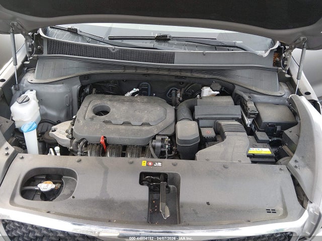 Продажа на аукционе авто 2017 Kia Sorento 2.4l L, vin: 5XYPG4A39HG288875, номер лота: 44804152