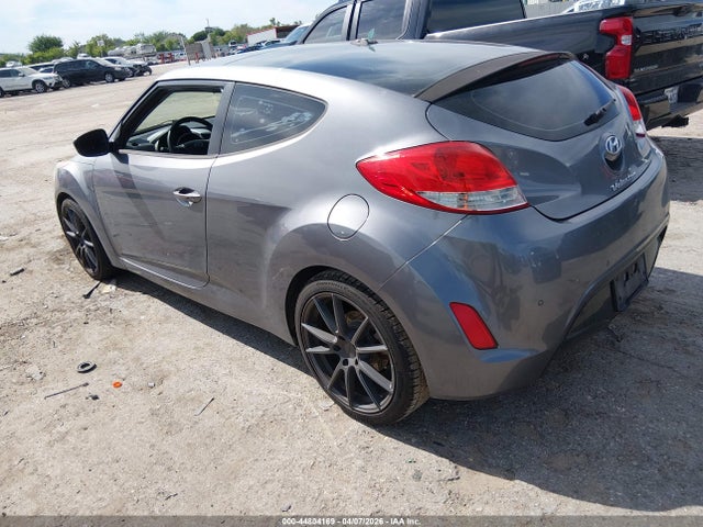Aukcja sprzedaży 2013 Hyundai Veloster Base W/black, vin: KMHTC6AD7DU112202, numer aukcji: 44804169