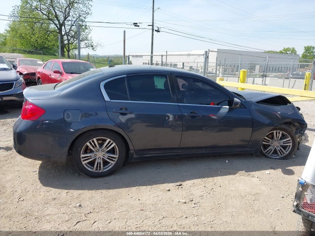 44804172 :رقم المزاد ، JN1CV6AP2BM302126 vin ، 2011 Infiniti G37 Journey مزاد بيع
