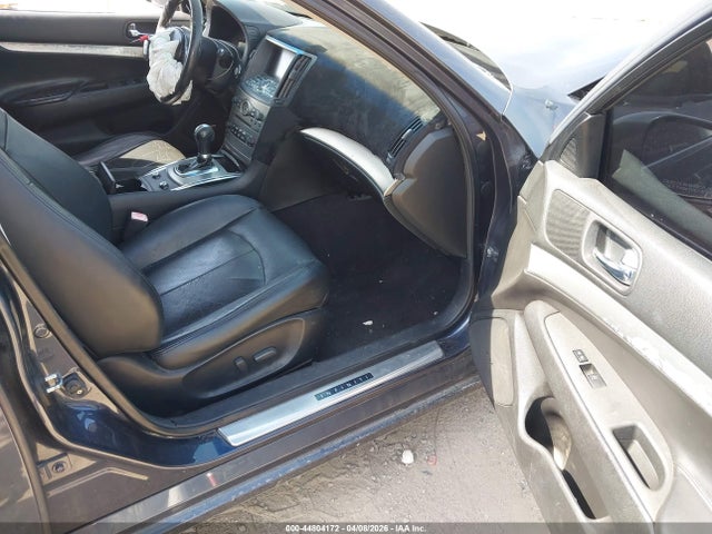 44804172 :رقم المزاد ، JN1CV6AP2BM302126 vin ، 2011 Infiniti G37 Journey مزاد بيع