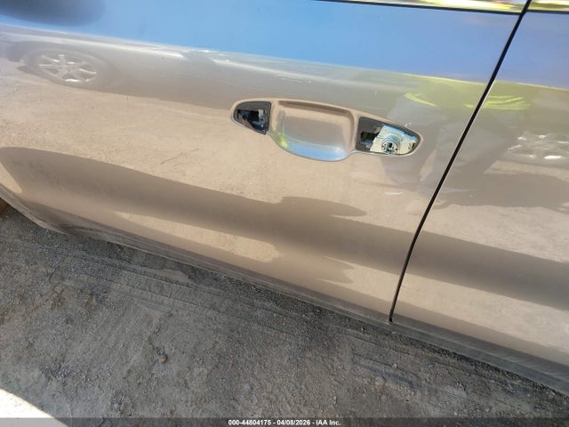 2018 Kia Sportage Lx მანქანა იყიდება აუქციონზე, vin: KNDPMCAC5J7381303, აუქციონის ნომერი: 44804175