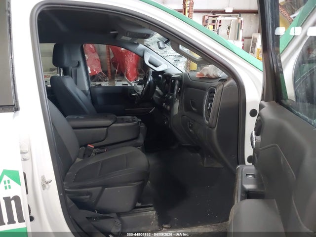 Продаж на аукціоні авто 2021 Chevrolet Silverado 1500 4wd  Standard Bed Rst, vin: 1GCRYEED9MZ114895, номер лоту: 44804192