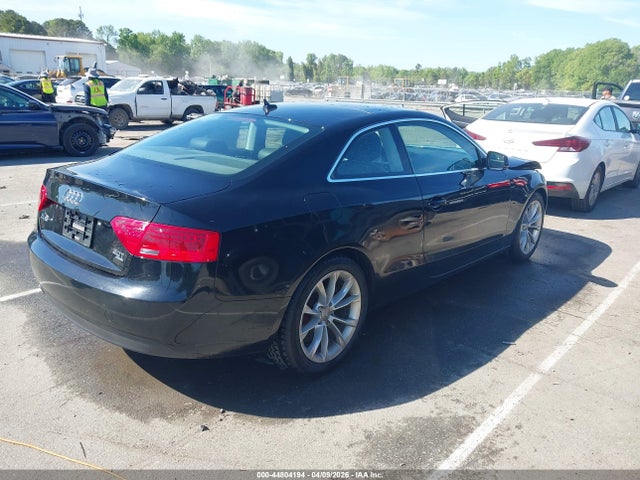 Продаж на аукціоні авто 2014 Audi A5 2.0t Premium, vin: WAUCFAFR5EA015180, номер лоту: 44804194