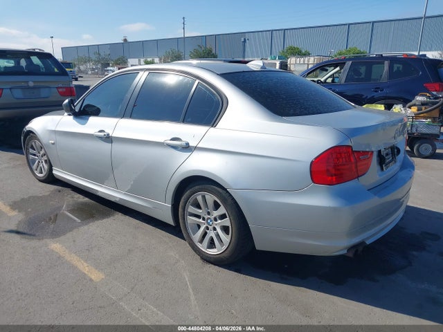 2011 Bmw 328i მანქანა იყიდება აუქციონზე, vin: WBAPH5G53BNM80964, აუქციონის ნომერი: 44804208