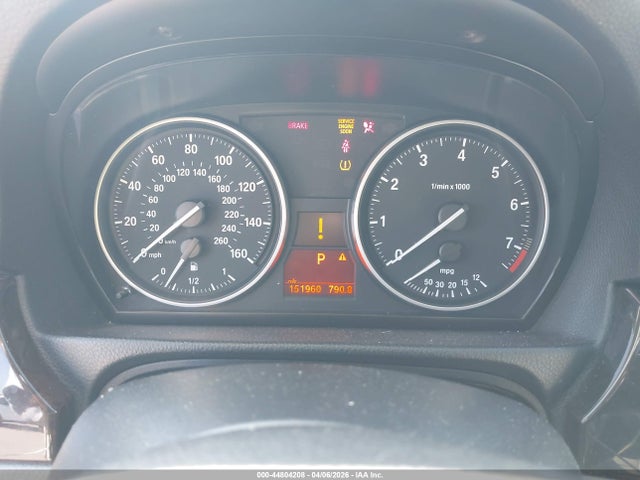 2011 Bmw 328i მანქანა იყიდება აუქციონზე, vin: WBAPH5G53BNM80964, აუქციონის ნომერი: 44804208
