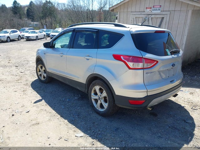 Продаж на аукціоні авто 2016 Ford Escape Se, vin: 1FMCU9GX4GUB80770, номер лоту: 44804240